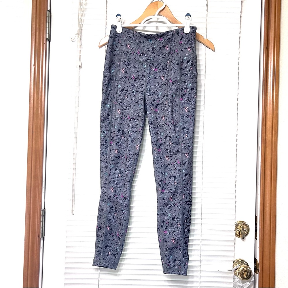 Reebok Women's Girls Gray Patterned Leggings Pants Size S/CH/P